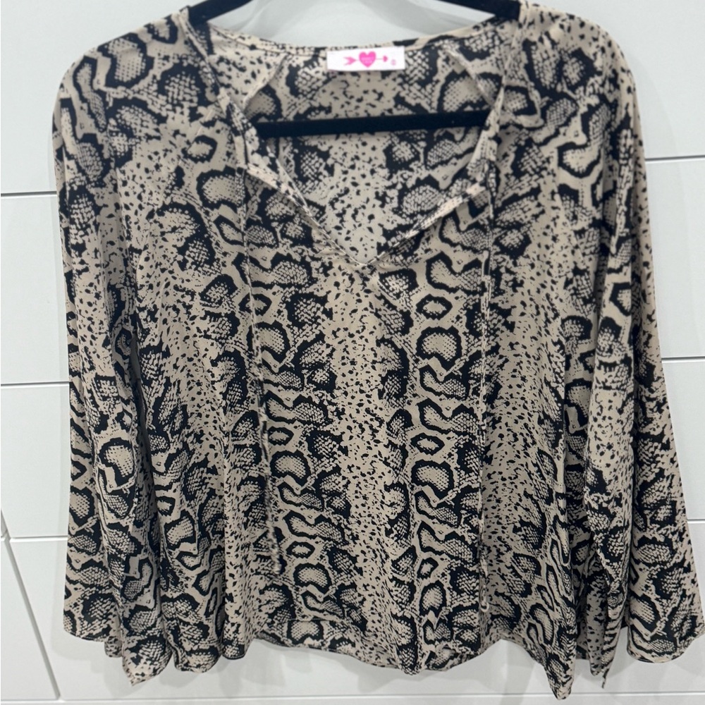 Buddy love Snake Top with Slit Sleeves